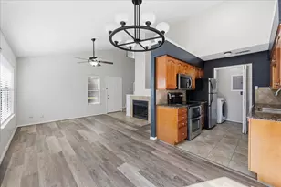 5668 Cedar Creek Dr, Benbrook, TX 76109 - Photo 11