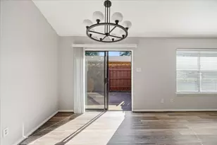 5668 Cedar Creek Dr, Benbrook, TX 76109 - Photo 19