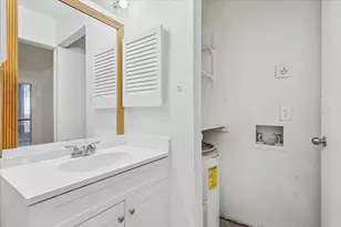 9821 Walnut St, Dallas, TX 75243 - Photo 15