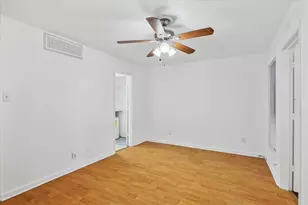 9821 Walnut St, Dallas, TX 75243 - Photo 7