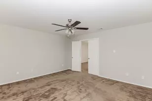 8536 Star Thistle Dr, Fort Worth, TX 76179 - Photo 9