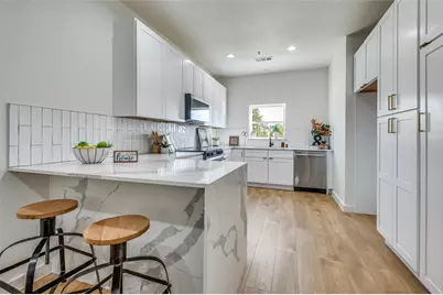 504 S Oconnor Road, Irving, TX 75060 - Photo 3