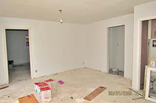 1021 S Murray St, McKinney, TX 75069 - Photo 9