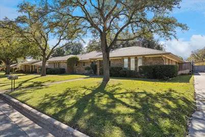 4265 Cadiz Drive, Fort Worth, TX 76133 - Photo 3