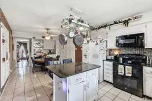 2909 Oakridge Dr, Bedford, TX 76021 - Photo 23