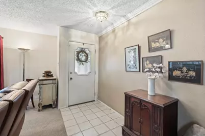 2909 Oakridge Drive, Bedford, TX 76021 - Photo 5