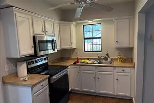 638 Bethpage Ave, Dallas, TX 75217 - Photo 11