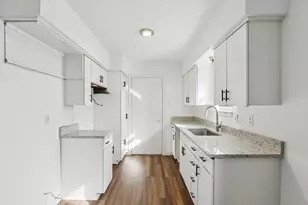 3502 Plaza Park Dr, Garland, TX 75042 - Photo 9