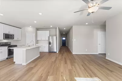 6649 Valley Lake Lane, Crowley, TX 76036 - Photo 9