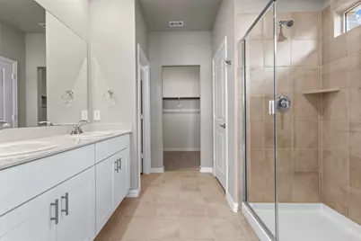 6649 Valley Lake Lane, Crowley, TX 76036 - Photo 17