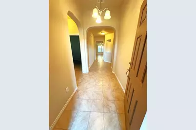 1719 Cross Creek Lane, Cleburne, TX 76033 - Photo 3