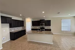 1719 Cross Creek Ln, Cleburne, TX 76033 - Photo 9