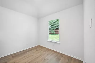 405 Regiment Road, Sherman, TX 75090 - Photo 11