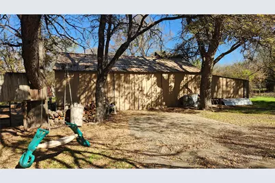 107 Loren Ryan Drive, Aurora, TX 76078 - Photo 23