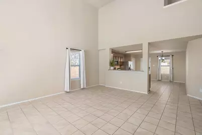 1014 Platinum Drive, Princeton, TX 75407 - Photo 7