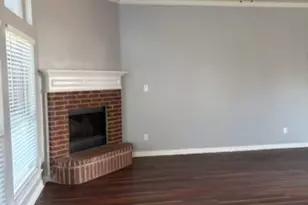 2628 Castle Pines Dr, Burleson, TX 76028 - Photo 5