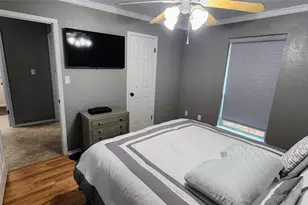 3707 Lake Vista Ct, Granbury, TX 76049 - Photo 13