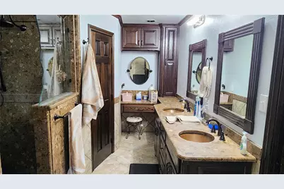 3707 Lake Vista Court, Granbury, TX 76049 - Photo 17