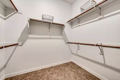 4790 Blackhawk Green Court, Arlington, TX 76005 - Photo 3