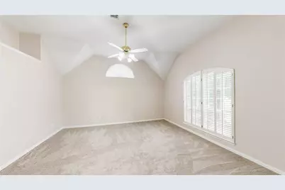 2700 Lake Crest Drive, Flower Mound, TX 75022 - Photo 23