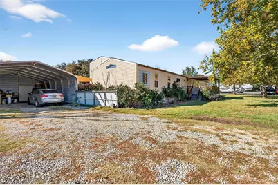 18008 Cindys Lane, Justin, TX 76247 - Photo 5