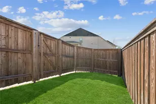 14425 Greymoore Cir, Fort Worth, TX 76008 - Photo 25