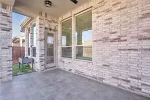 2813 Upland Trail Ln, Aubrey, TX 76227 - Photo 17