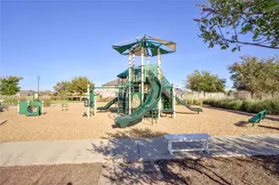 2813 Upland Trail Ln, Aubrey, TX 76227 - Photo 21