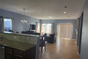 909 Bee Creek Ln, Fort Worth, TX 76120 - Photo 5