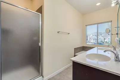 2300 Janna Way, Carrollton, TX 75006 - Photo 29