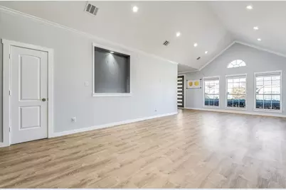 2300 Janna Way, Carrollton, TX 75006 - Photo 11