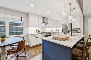 9942 Edgecove Dr, Dallas, TX 75238 - Photo 11