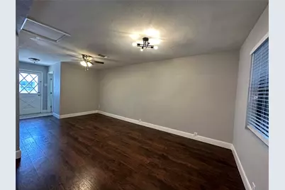 220 S Shore Place, Lewisville, TX 75067 - Photo 15