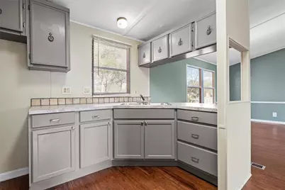 4210 Wheeler Street, Bellmead, TX 76705 - Photo 11