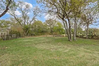 4210 Wheeler Street, Bellmead, TX 76705 - Photo 23