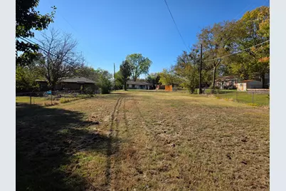 116 N Lynn Avenue, Denison, TX 75020 - Photo 3