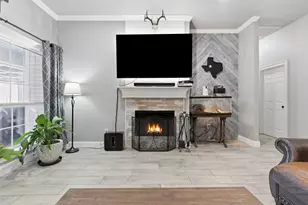 1116 Wilderness Trail, Crowley, TX 76036 - Photo 7