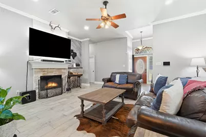 1116 Wilderness Trail, Crowley, TX 76036 - Photo 7