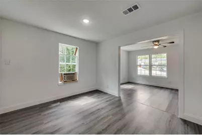 3712 Knox Street, Fort Worth, TX 76119 - Photo 5