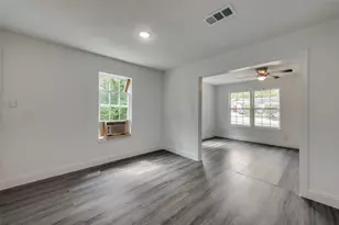 3712 Knox St, Fort Worth, TX 76119 - Photo 5