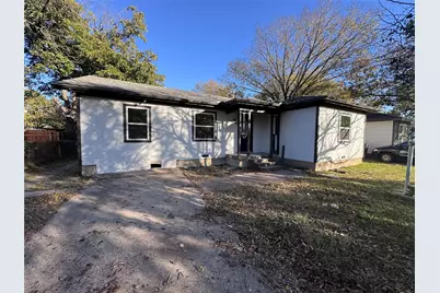 402 Tiawah Drive, Dallas, TX 75217 - Photo 1