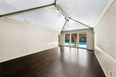 9317 Moss Trail, Dallas, TX 75231 - Photo 15