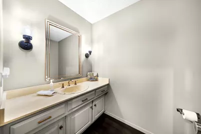 9317 Moss Trail, Dallas, TX 75231 - Photo 23