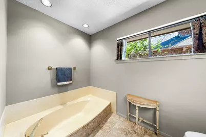 9317 Moss Trail, Dallas, TX 75231 - Photo 19