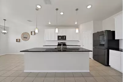 820 Lemongrass Court, Fort Worth, TX 76131 - Photo 7