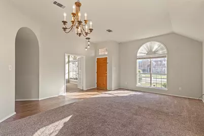 10118 Cecile Drive, Frisco, TX 75035 - Photo 7