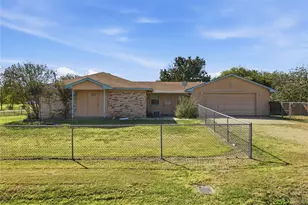 606 Western Dr, Woodway, TX 76712 - Photo 5