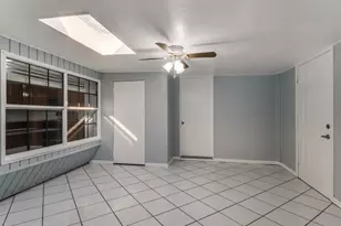 918 Lesa Ln, Garland, TX 75042 - Photo 5