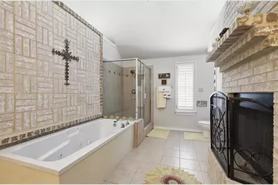 8110 Ravenswood Road, Granbury, TX 76049 - Photo 21