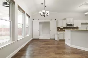 3103 Mulholland Rd, Corinth, TX 76210 - Photo 9